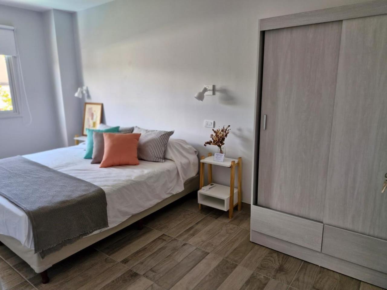 Casa Reconquista Bed & Breakfast Мендоса Екстериор снимка